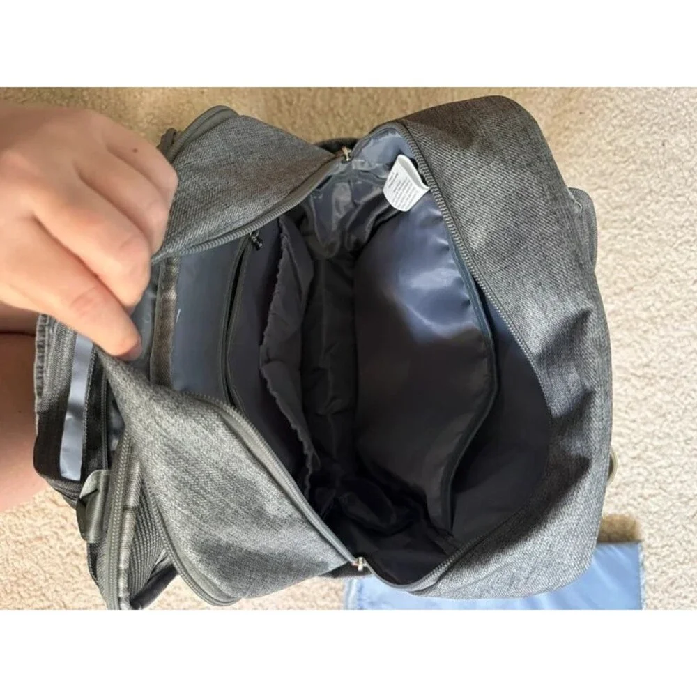 Ruvalino Diaper Bag Backpack Unisex Large Gray Excellent Insulated Pockets & Pad